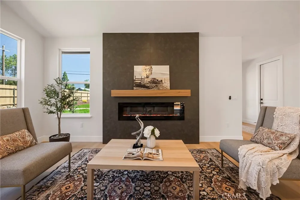 5677 Pentz Road Paradise, CA 95969
