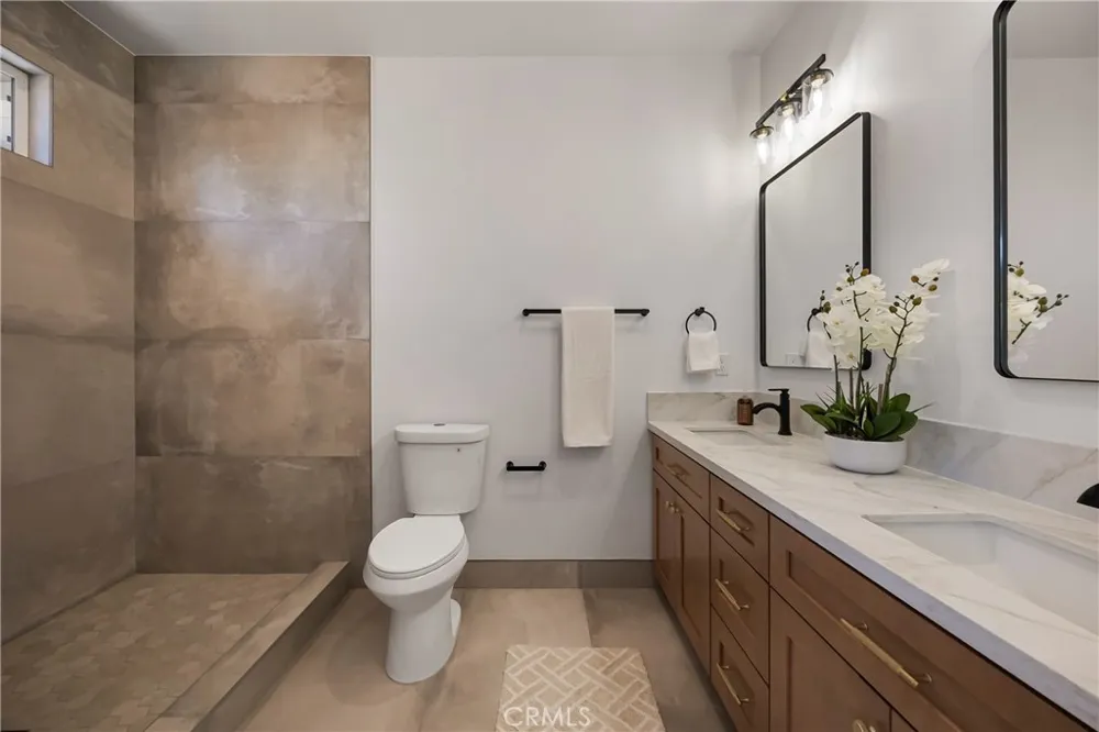 5677 Pentz Road Paradise, CA 95969