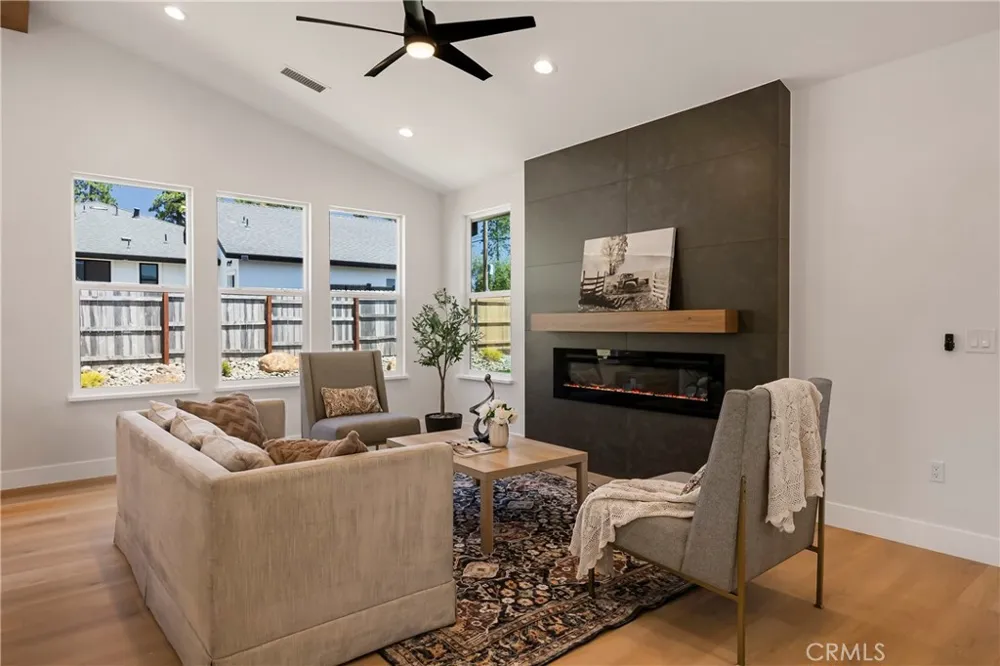 5677 Pentz Road Paradise, CA 95969