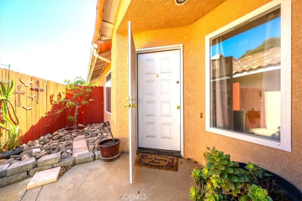 444 Calle Bonita Santa Maria, CA 93455