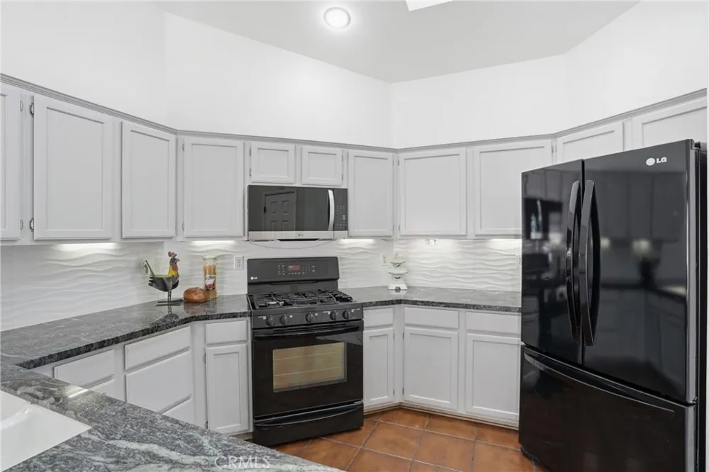 444 Calle Bonita Santa Maria, CA 93455
