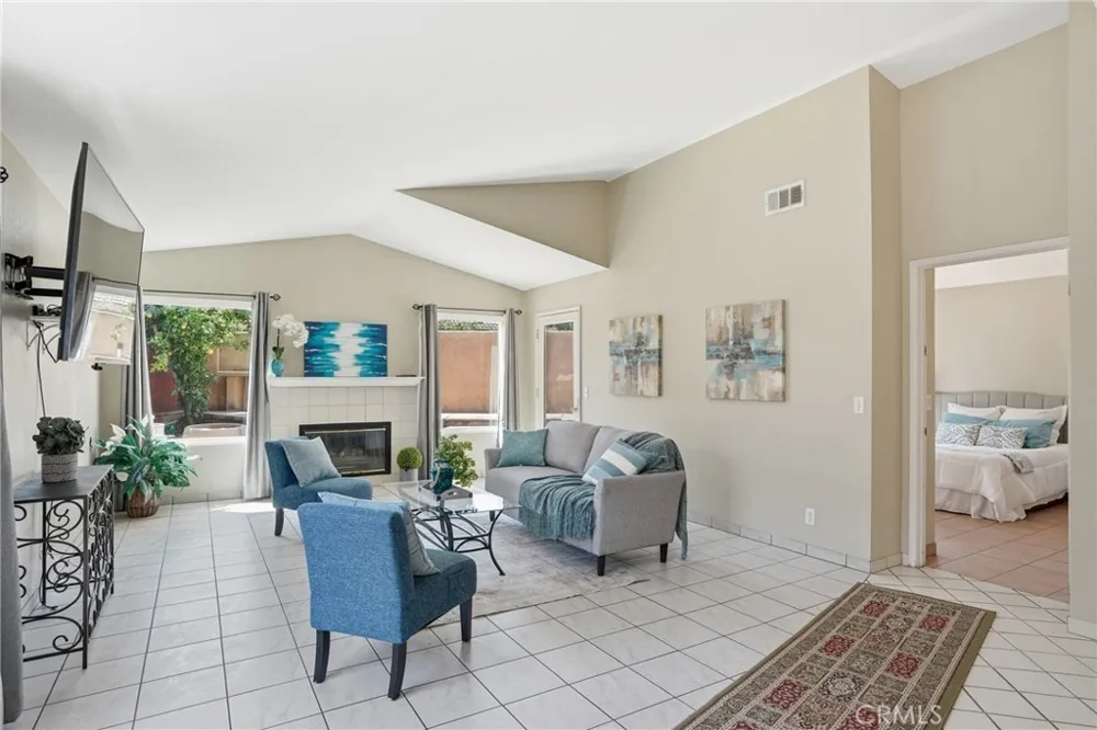 444 Calle Bonita Santa Maria, CA 93455