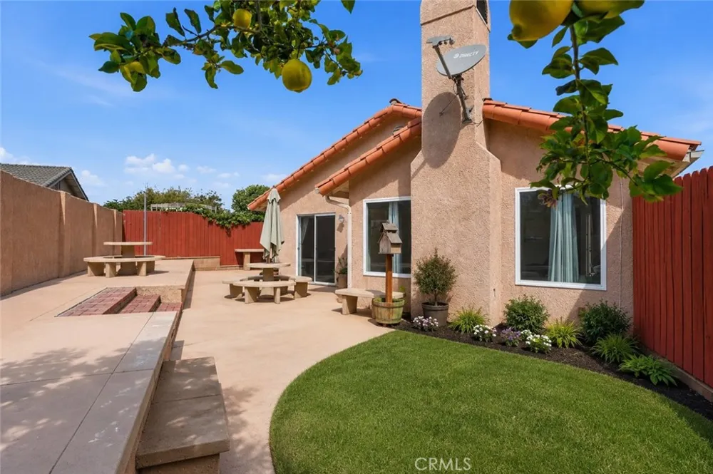 444 Calle Bonita Santa Maria, CA 93455