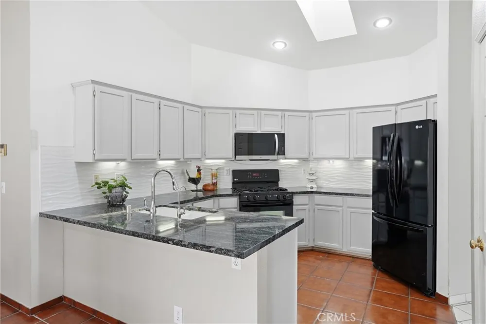 444 Calle Bonita Santa Maria, CA 93455