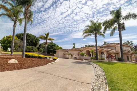 5939 Oakhill Drive