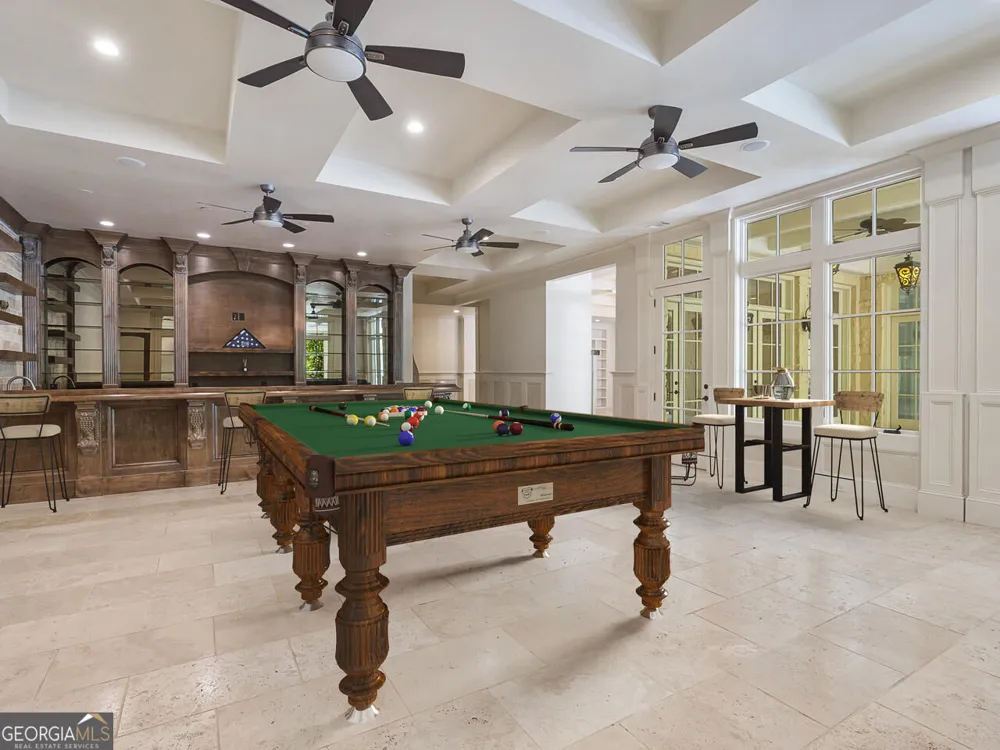 6420 Riverside DR NW Sandy Springs, GA 30328