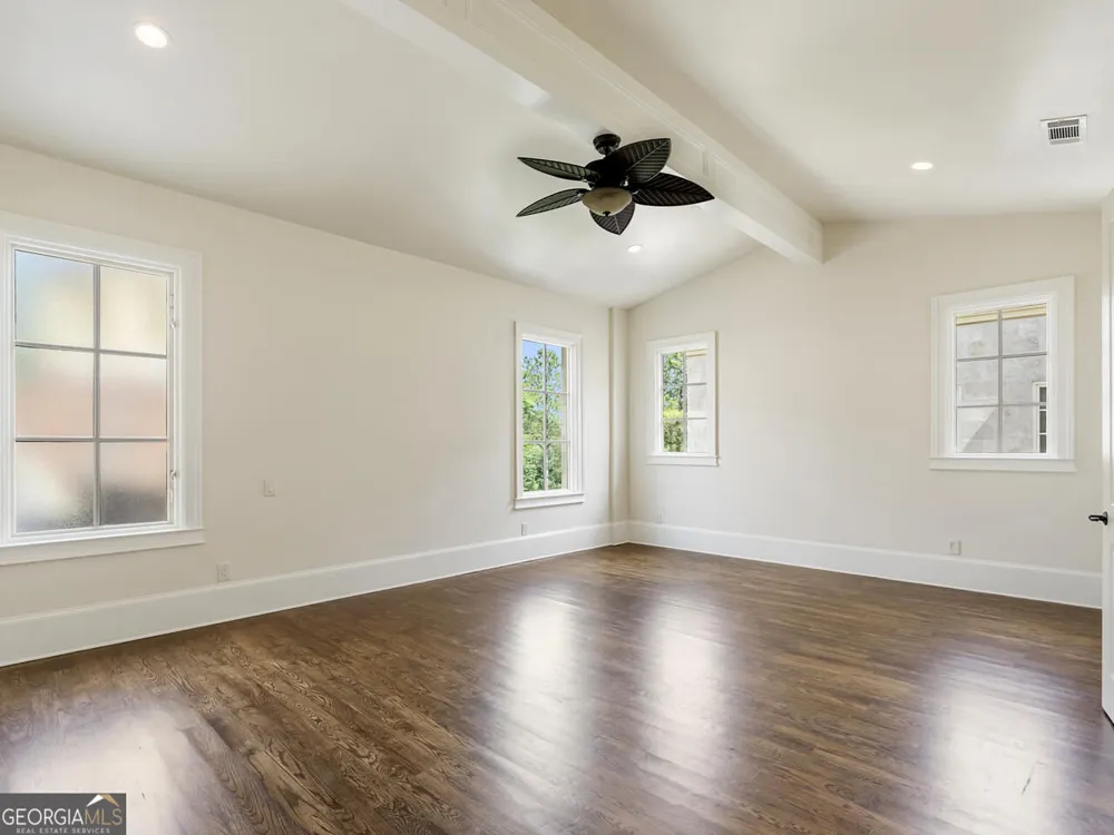 6420 Riverside DR NW Sandy Springs, GA 30328