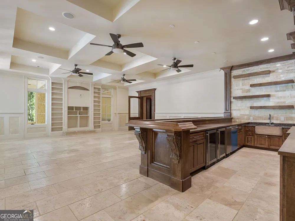 6420 Riverside DR NW Sandy Springs, GA 30328