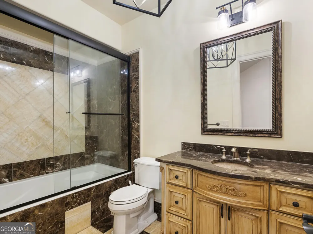 6420 Riverside DR NW Sandy Springs, GA 30328
