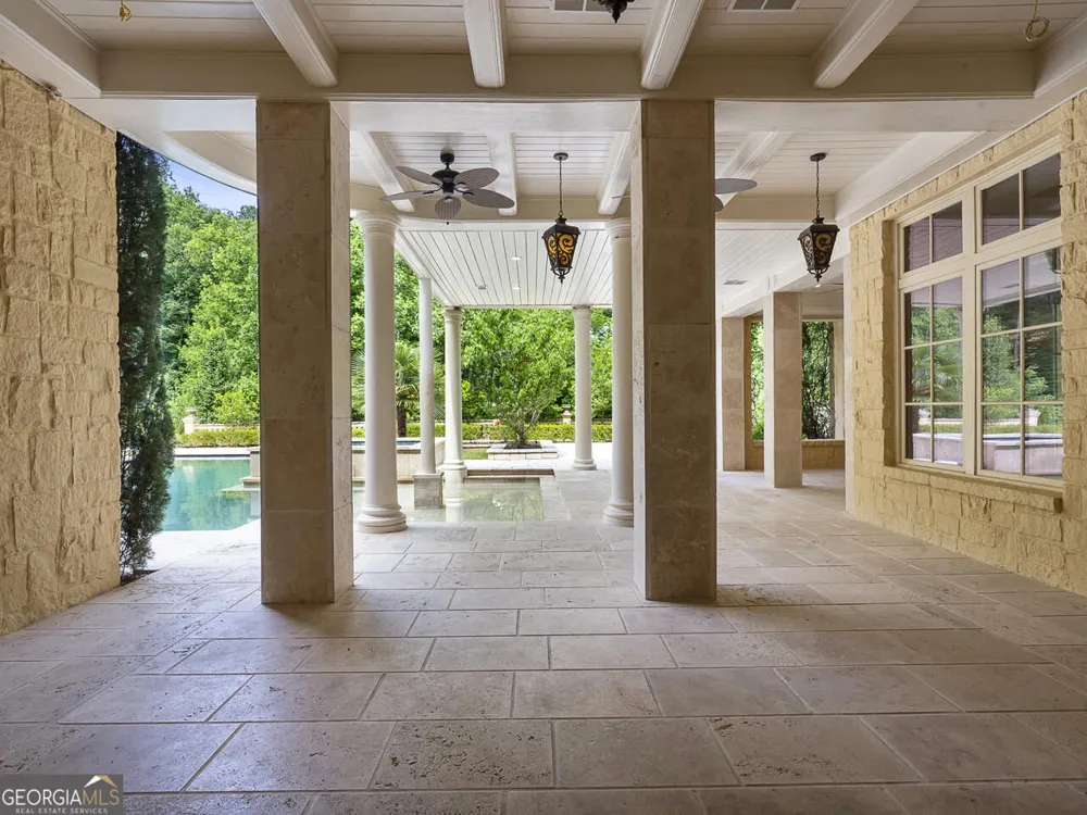 6420 Riverside DR NW Sandy Springs, GA 30328