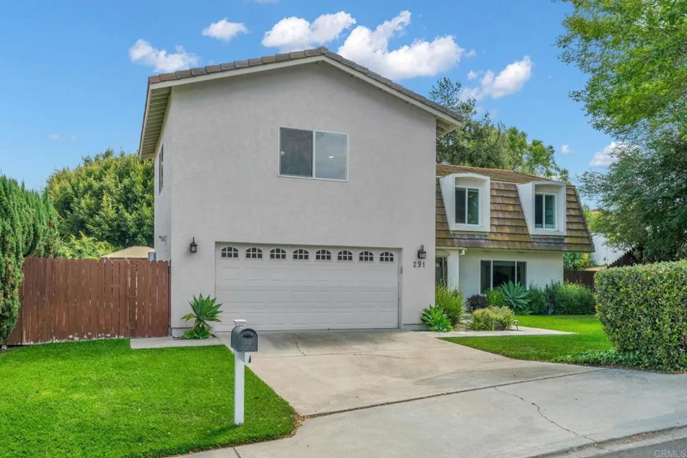 291 Surrey Place Bonita, CA 91902