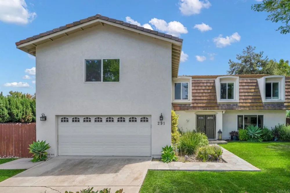291 Surrey Place Bonita, CA 91902