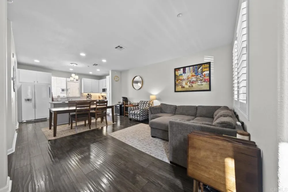 2724 Hazelnut Court Chula Vista, CA 91915