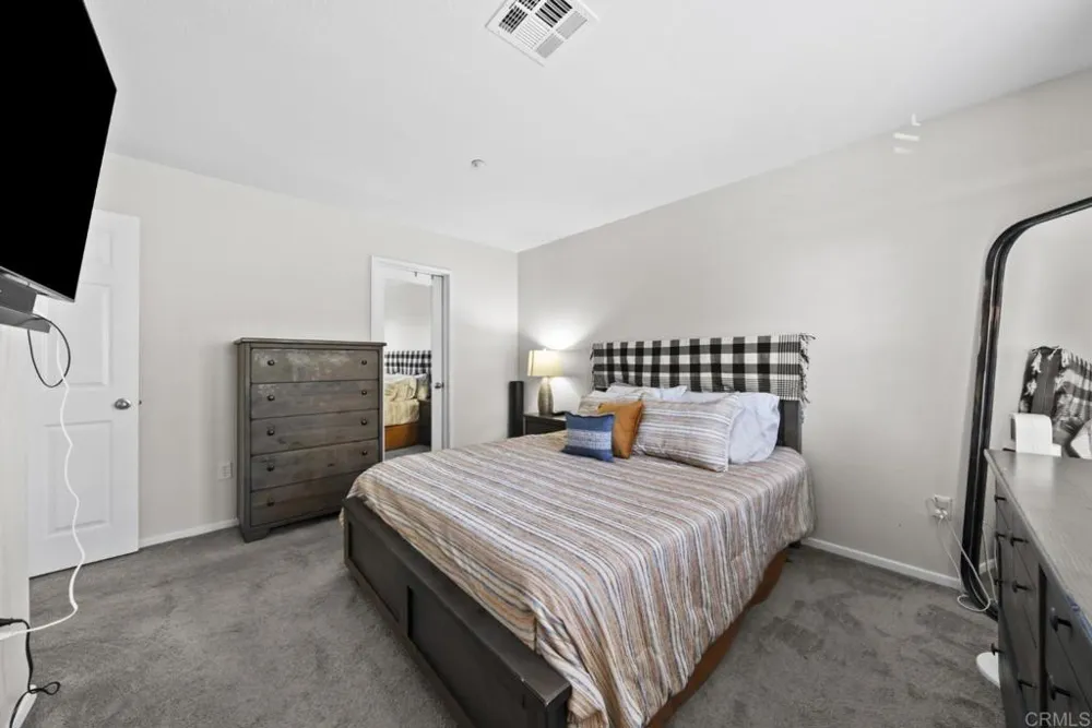 2724 Hazelnut Court Chula Vista, CA 91915
