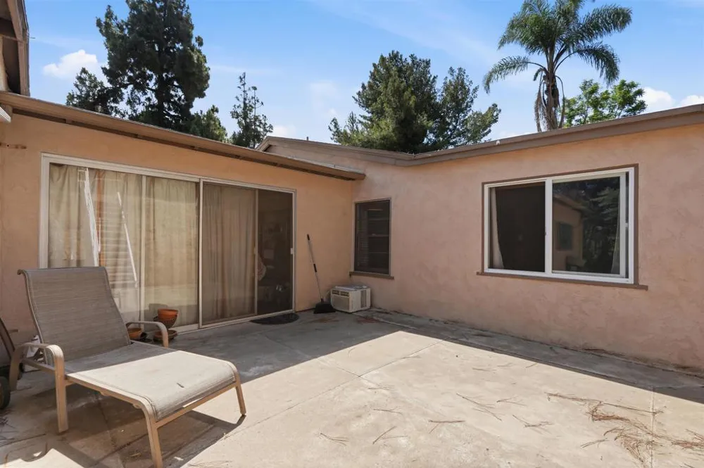 11825 Taia Ln Lakeside, CA 92040
