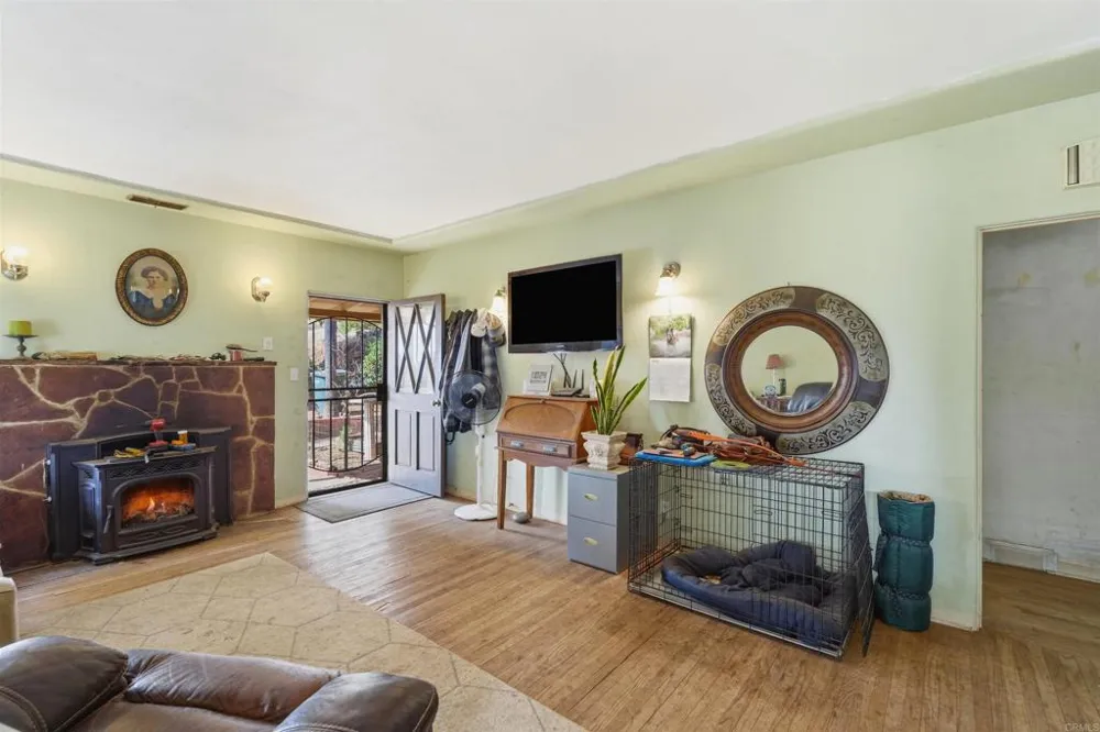 11825 Taia Ln Lakeside, CA 92040