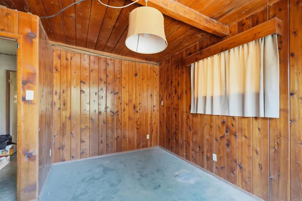 11825 Taia Ln Lakeside, CA 92040