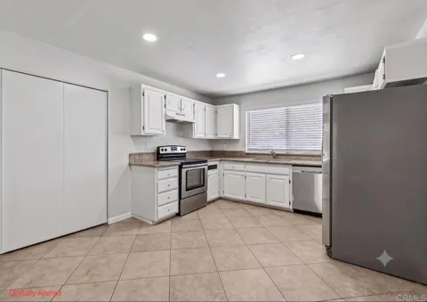 465 E Bradley Avenue #3