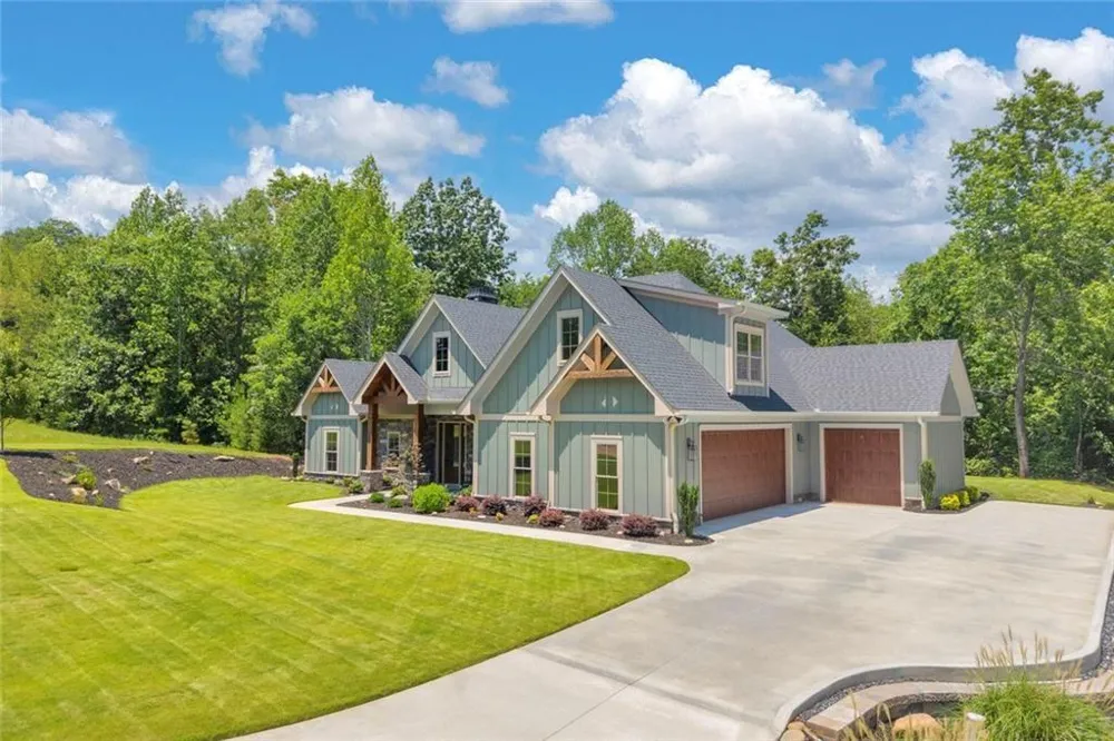 410 Edgewater Trail Toccoa, GA 30577