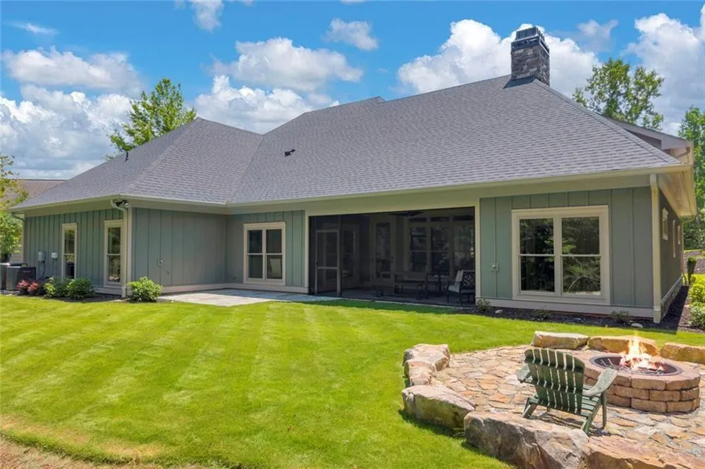 410 Edgewater Trail Toccoa, GA 30577