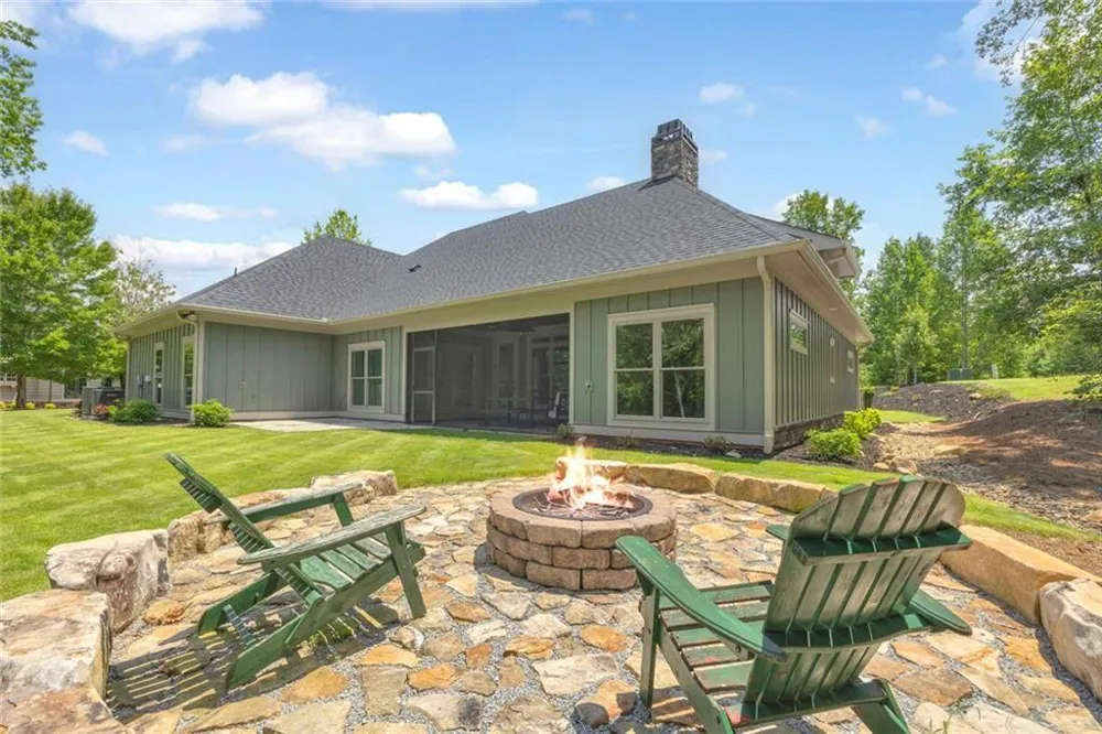 410 Edgewater Trail Toccoa, GA 30577
