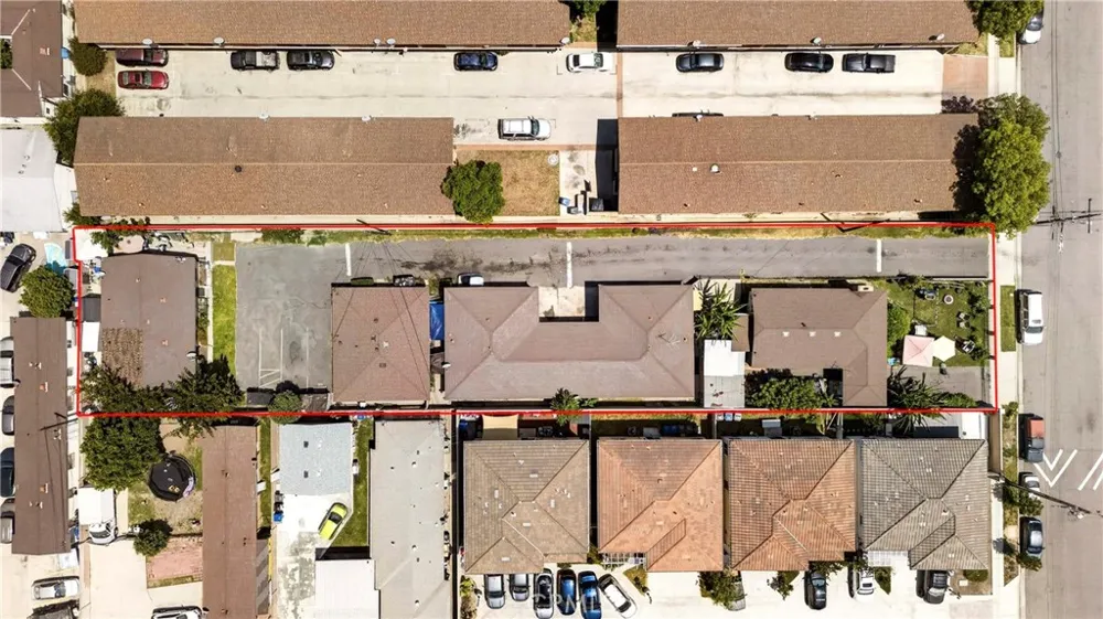 15013 Indiana Paramount, CA 90723
