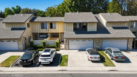 2514 Tustin #E