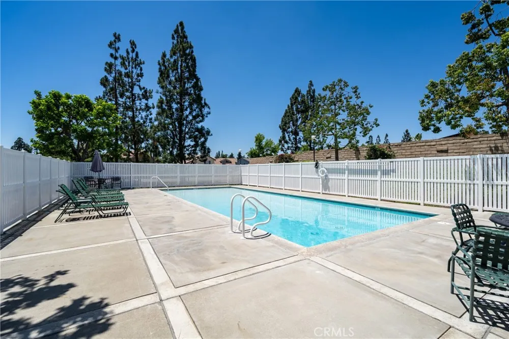 232 Aqueduct Dr Placentia, CA 92870