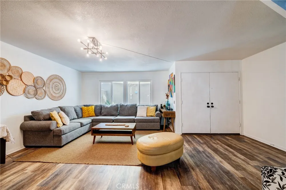 232 Aqueduct Dr Placentia, CA 92870
