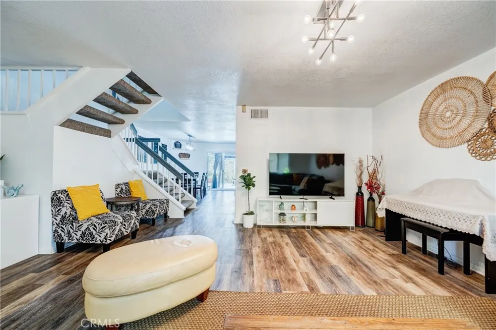 232 Aqueduct Dr Placentia, CA 92870