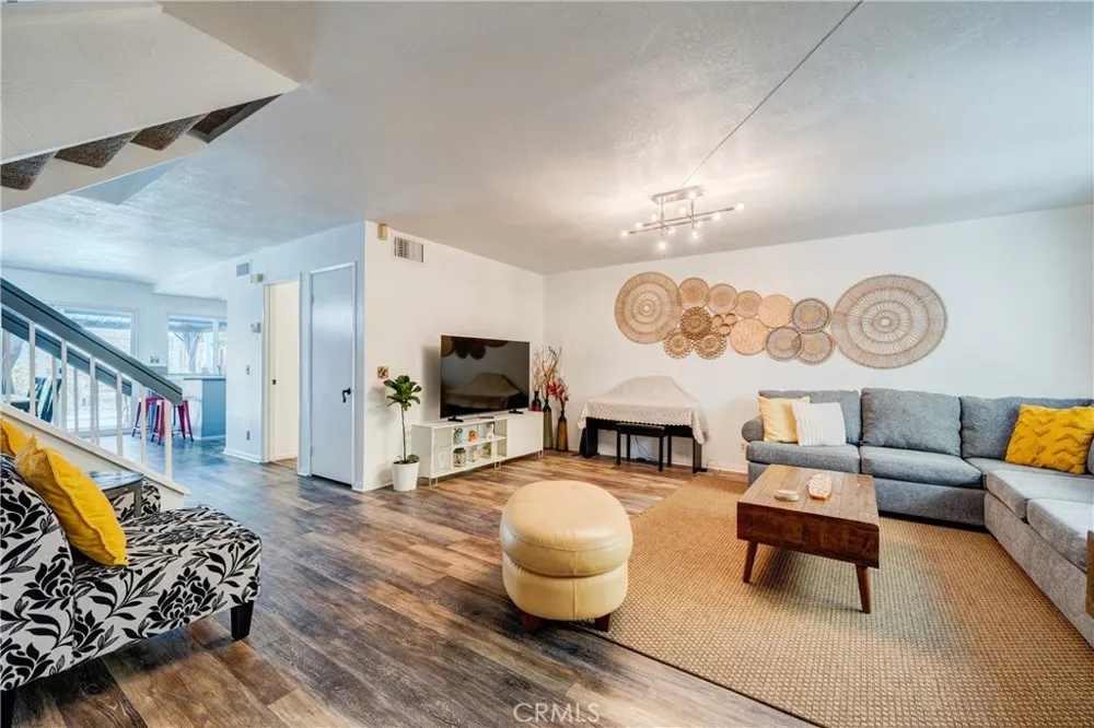 232 Aqueduct Dr Placentia, CA 92870
