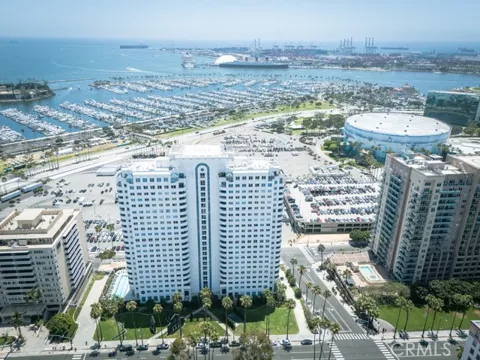 525 E Seaside Way #508