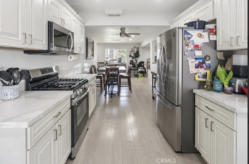9444 Cedar Bloomington, CA 92316