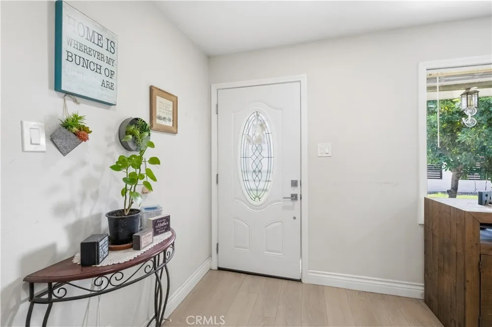 9444 Cedar Bloomington, CA 92316