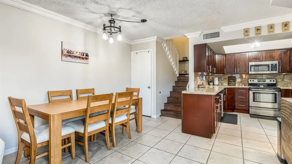 4005 VILLAGE DRIVE #A Delray Beach, FL 33445
