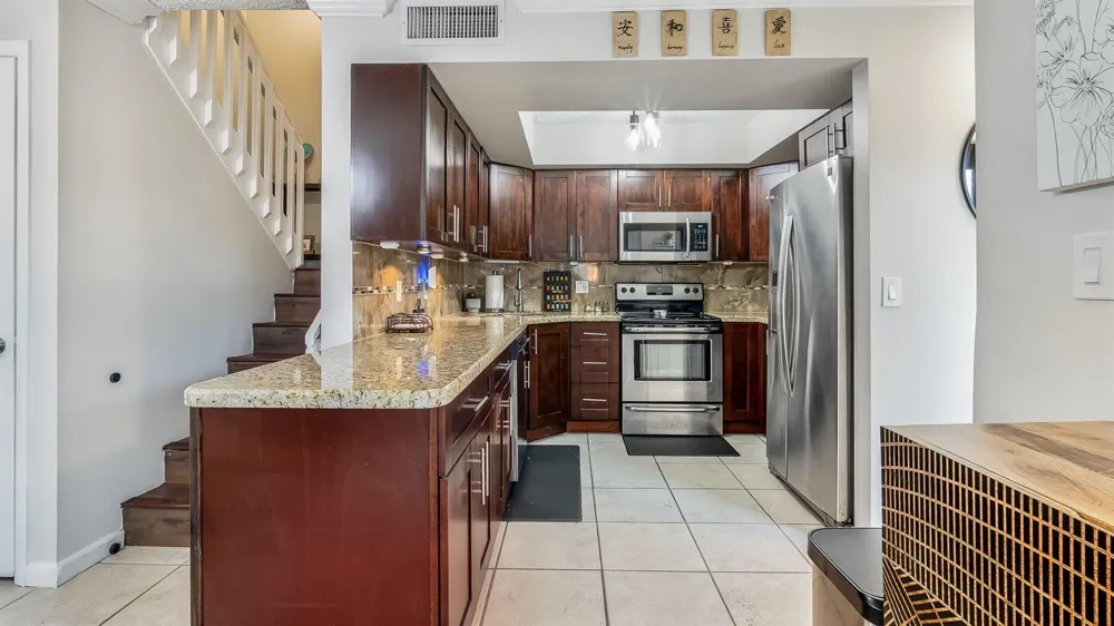 4005 VILLAGE DRIVE #A Delray Beach, FL 33445