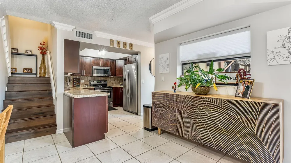 4005 VILLAGE DRIVE #A Delray Beach, FL 33445