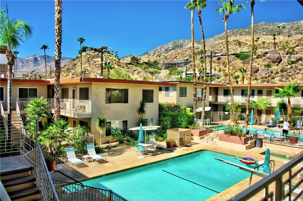 2290 S Palm Canyon Drive #110 Palm Springs, CA 92264