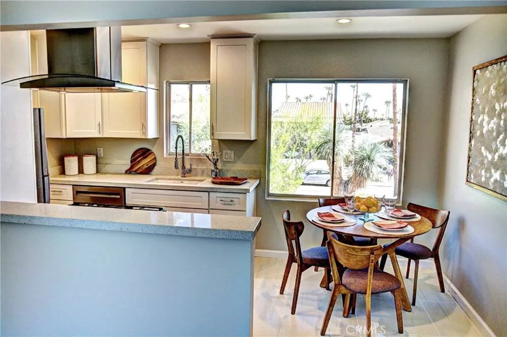 2290 S Palm Canyon Drive #110 Palm Springs, CA 92264
