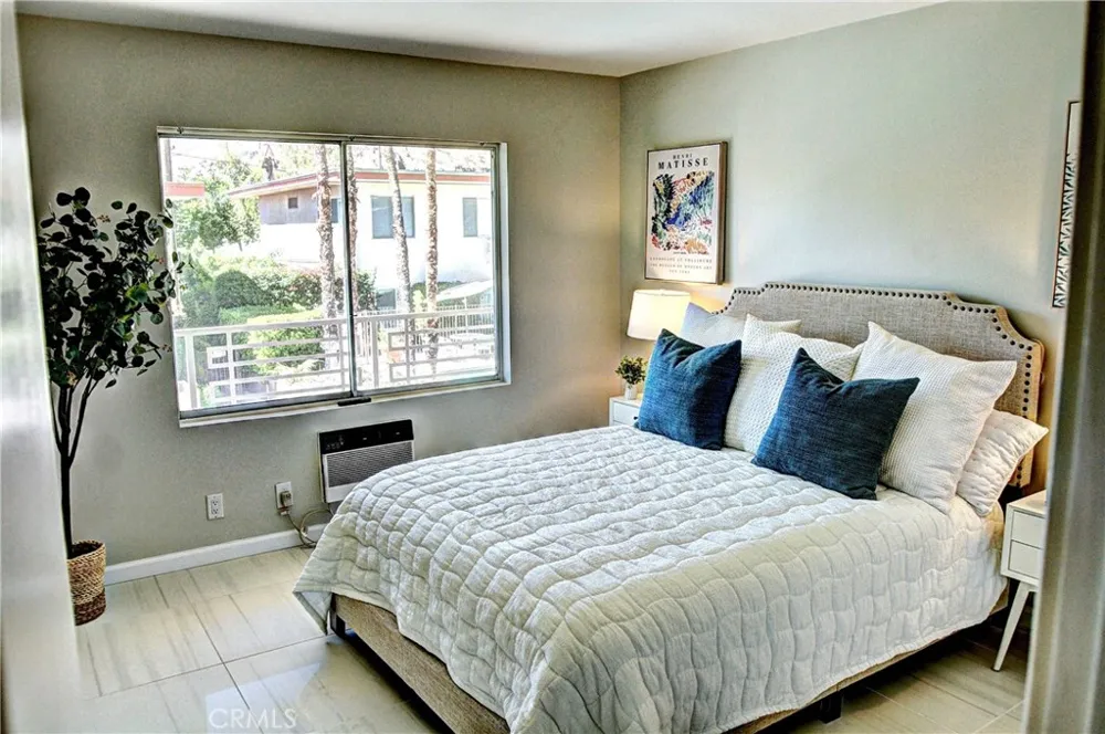 2290 S Palm Canyon Drive #110 Palm Springs, CA 92264