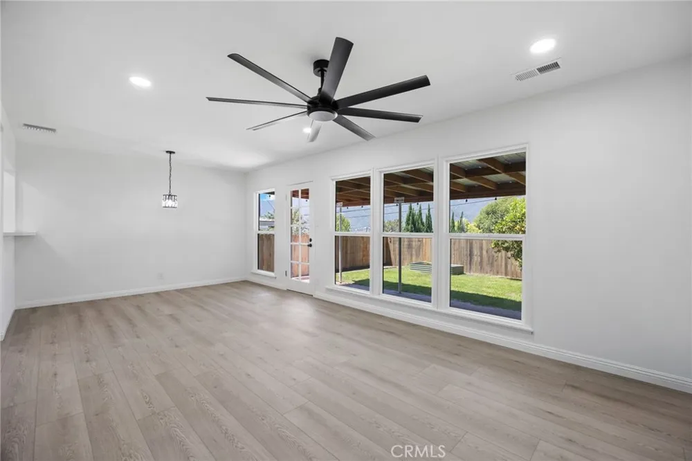 4639 Ramsdell Avenue La Crescenta, CA 91214