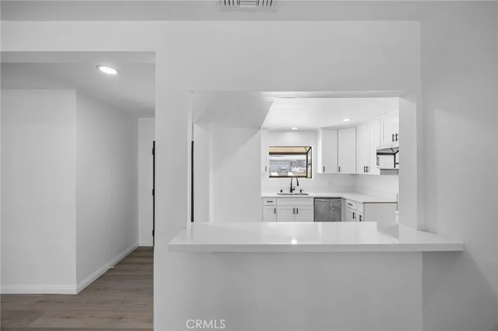 4639 Ramsdell Avenue La Crescenta, CA 91214
