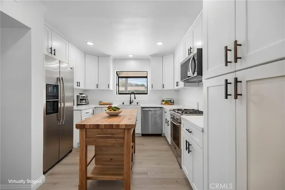 4639 Ramsdell Avenue La Crescenta, CA 91214