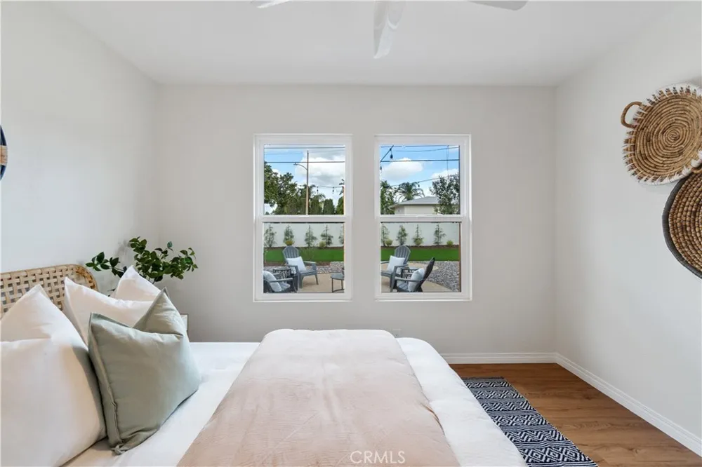 209 E Mayfair Orange, CA 92867
