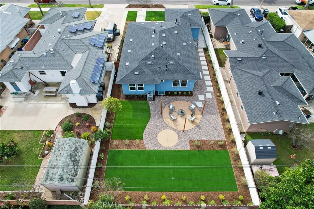 209 E Mayfair Orange, CA 92867