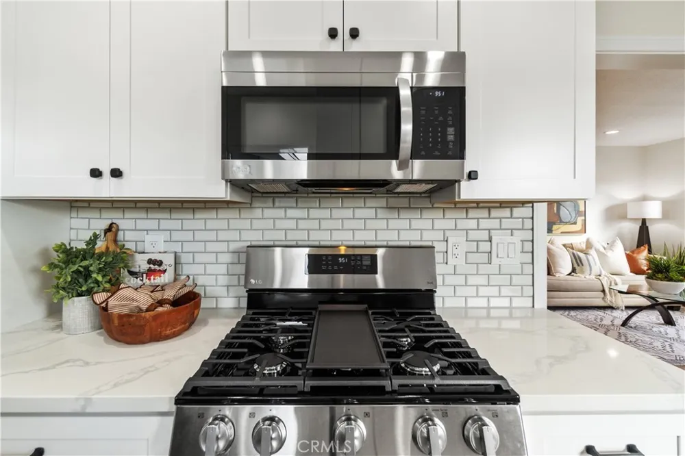 209 E Mayfair Orange, CA 92867