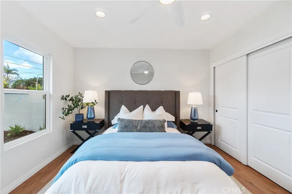 209 E Mayfair Orange, CA 92867