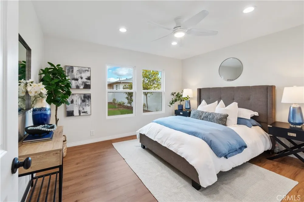 209 E Mayfair Orange, CA 92867