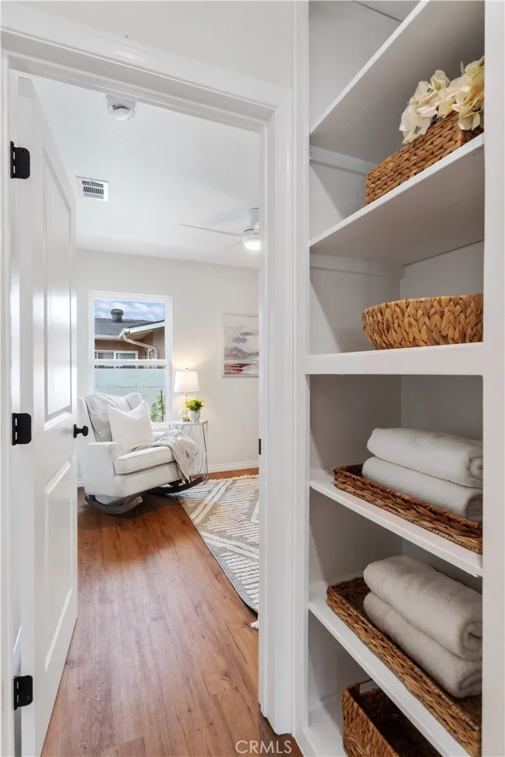 209 E Mayfair Orange, CA 92867