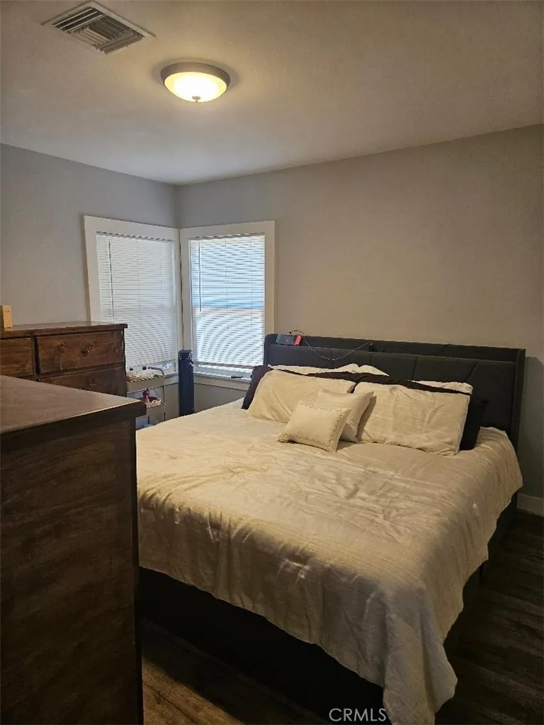 3928 Mckenzie Riverside, CA 92503